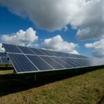 Solar Controllers for Charging Batteries: 7 Proven Tips to Avoid Costly Mistakes